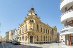 Město má v úmyslu odprodat historické domy v centru