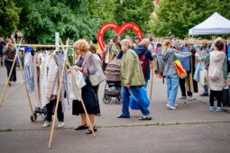 Praha rozšiřuje pomoc v Reuse pointech. Kromě věcí lze nově darovat i peníze lidem v nouzi