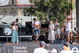 Klobouky ožijí setkáním muzikantů. Dorazí David Koller, Bára Poláková i desítky food trucků