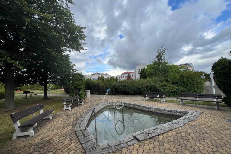 Ještě větší potěšení z návštěvy a pobytu. Klimkovická sanatoria obnovila venkovní koupele i amfiteátr