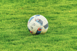 Domažličtí fotbalisté by mohli získat nové hřiště. Vzniknout má u zimního stadionu