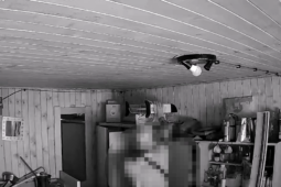VIDEO: Zloděj šesti „vloupaček“ pod zámkem. Chce se napravit kvůli rodině