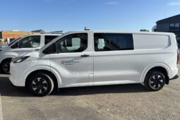 Kroměřížské technické služby vyměnily stará auta za elektromobily. Dorazil i druhý elektrobus