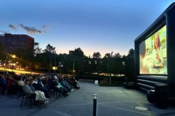 První letní kino v Třinci trhlo rekordy návštěvnosti. Bude se promítat také v městských částech