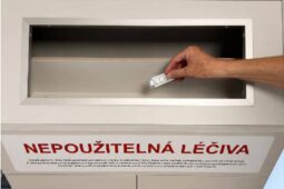 Jihlavská nemocnice hlásí novinku. Staré léky teď odevzdáte kdykoli