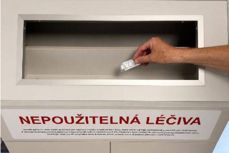 Jihlavská nemocnice hlásí novinku. Staré léky teď odevzdáte kdykoli