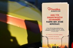 Když zbývá málo času. Sanitka splněných snů bude dál plnit poslední přání pacientů