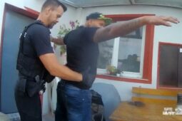 Detektivka v ulicích Kladna. Kamery dovedly strážníky až k podezřelému