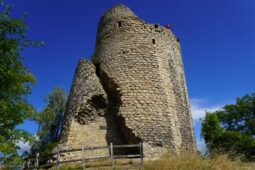 Nejšikmější věž světa? Mladá Boleslav se bojí turistické invaze