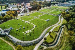 Méně zápachu z pražské čistírny. Nový objekt za 396 milionů čistí i vzduch