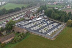 Parkování u vlaku je zase jednodušší. Olbramovice nově umožňují platbu přes EasyPark
