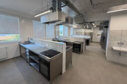 Prázdniny mění školy. Kraj pokračuje v modernizaci