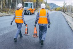 V Hošťálkové musí řidiči opět počítat s omezením, opraví se silnice v centru obce