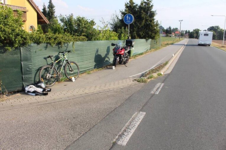 Motorkářka se srazila s cyklistkou. Policie hledá svědky