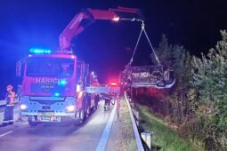 Dvě dopravní nehody na Blanensku skončily zraněním řidičů