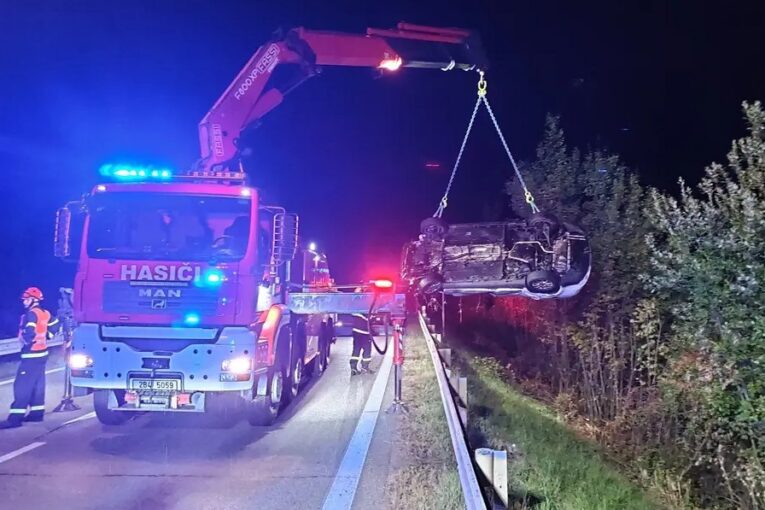 Dvě dopravní nehody na Blanensku skončily zraněním řidičů