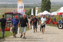 Nejvyšší světové vinařské autority míří na Moravu a do Čech zhodnotit potenciál našich vín