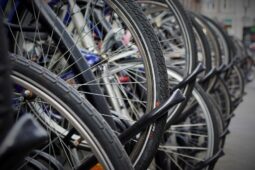 Sdílená kola v Otrokovicích bodují. Za pět měsíců na nich lidé ujeli přes 21 tisíc kilometrů