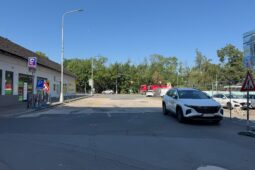 Práce na autobusovém stanovišti v Třinci pokračují. Řidiči, čekejte krátkodobé omezení v dopravě
