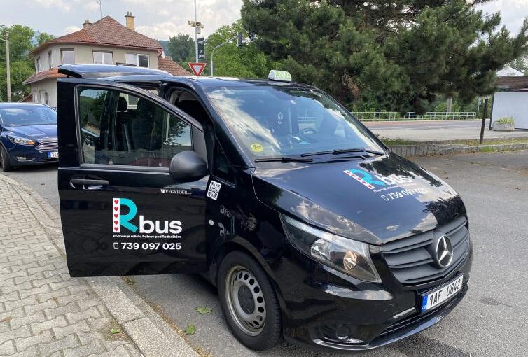 Rbus válí. Rožnov přidává další vůz