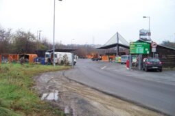Sběrné dvory budou v sobotu otevřené déle. Praha postaví další dva