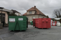 Podzimní úklid může začít. Rokycany nabídnou kontejnery na nábytek i větve