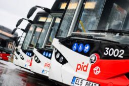 Středočeské silnice zaplní další elektrobusy. Přibudou i kloubové vozy