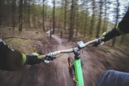 Připravují se dvě nové stezky pro pěší a cyklisty