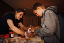 Noc vědy přinese pokusy, roboty i šifrování. Program nabídne pět míst v kraji