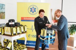 Každá minuta může zachránit život. Ve Středočeském kraji bude pomoc zase o něco blíž