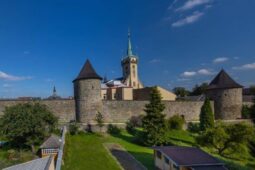 Máte rádi středověk? Navštivte české Carcassonne