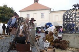 Prožijte Samhain na zámku v Nižboře