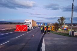 Tragický týden na silnicích v kraji: při nehodách zemřeli dva lidé