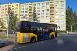 Benešov čelí dopravnímu problému. Hodějovskou ulicí projedete jen jedním směrem