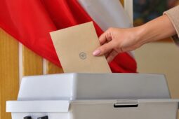 Zasedání zastupitelstva bylo odloženo, důvodem je přezkoumání voleb