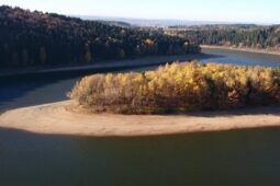 Pod Ohebem v Sečské přehradě vyplavalo lidské tělo