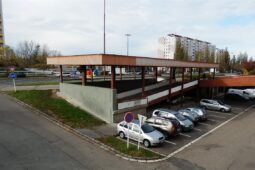 Bývalý areál technických služeb čeká demolice, vznikne zde denní stacionář