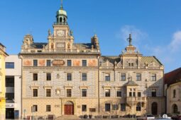 Komunální volby ve středních Čechách: k urnám přišla polovina voličů