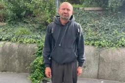 Muž podezřelý ze sexuálních útoků je ve vazbě. Policie hledá další možné oběti