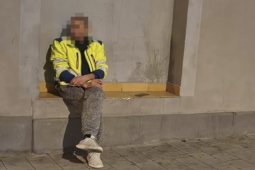 Chtěl se nechat zatknout a odvézt na Ukrajinu. Nakonec si pro něj přijela cizinecká policie