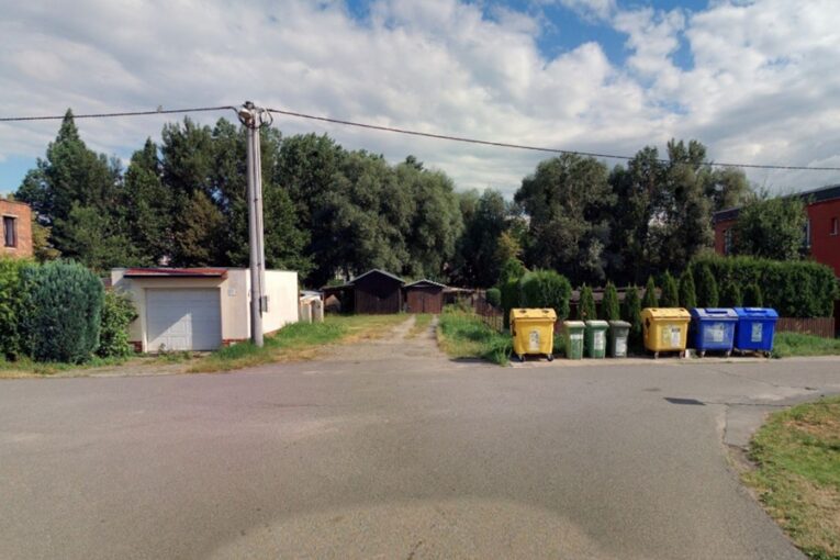 Nová parkovací místa ještě před Vánoci. Otrokovice zahájí stavbu ve Staré Kolonii