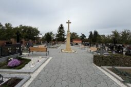 Hřbitov v místní části Veselí nad Moravou Zarazicích prošel rozsáhlou rekonstrukcí