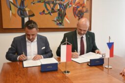 Povodní zničený hraniční most nahradí nový. Obnoví spojení Držkovic s Polskem
