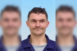 Zpět do vězení se mu nechtělo. Z pracoviště v Benátkách odešel neznámo kam