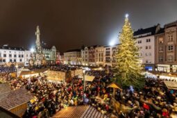 Těšíte se na adventní atmosféru? Známe program olomouckých Vánoc