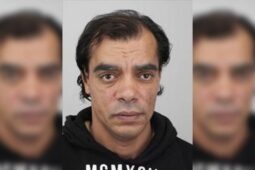 Policie pátrá po pacientovi psychiatrické nemocnice. Může být nebezpečný