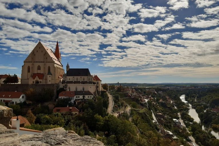 Kostel sv. Mikuláše ve Znojmě. Foto: Anna Petruželková