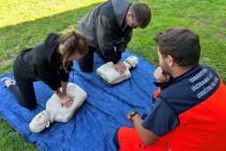 Umíte zachránit lidský život? Přijďte to zjistit a vyzkoušet na českobudějovické náměstí ve Světový den záchrany života