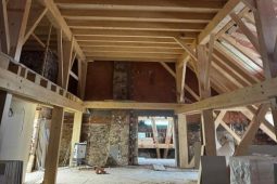 Rekonstrukce jindřichohradeckého pivovaru úspěšně pokračuje. Otevření se chystá na rok 2026