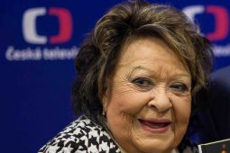 Jiřina Bohdalová: Již potřetí vaří s hvězdami a žádná si netroufne říci NE!